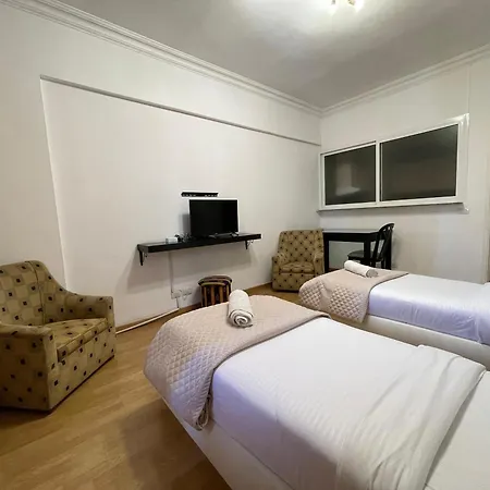 Elegant Suites Beirut Room photo