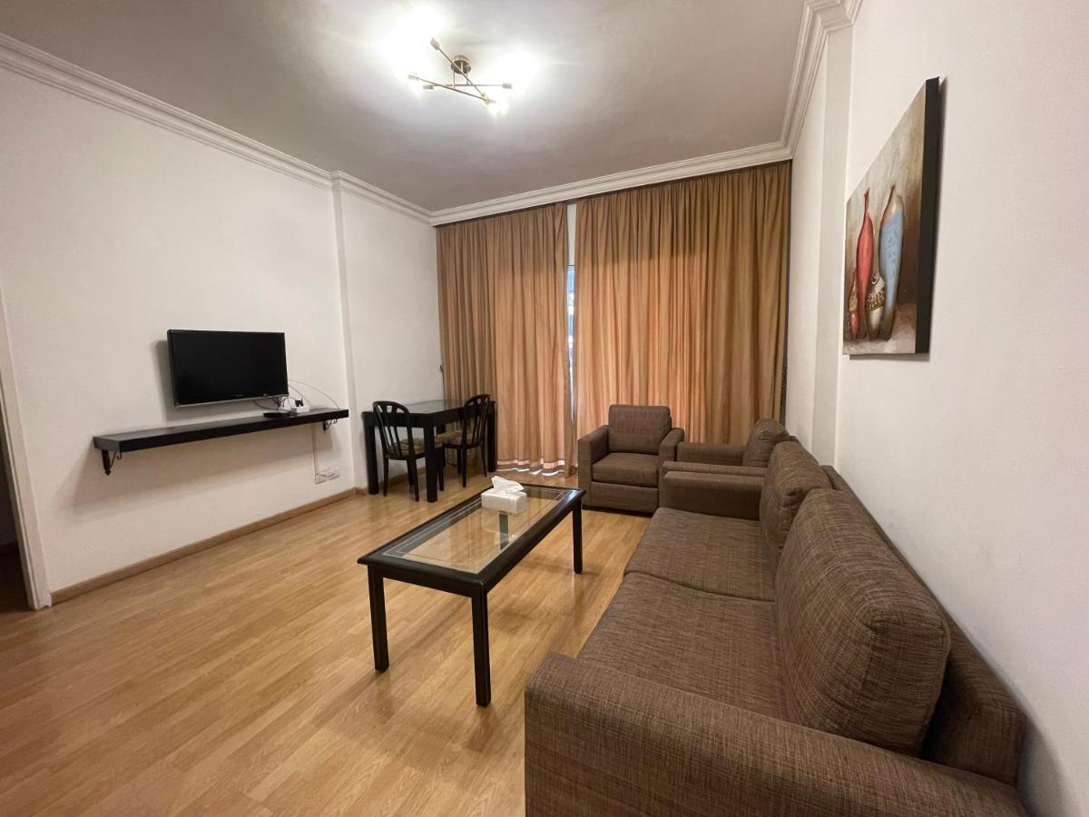 Elegant Apartment